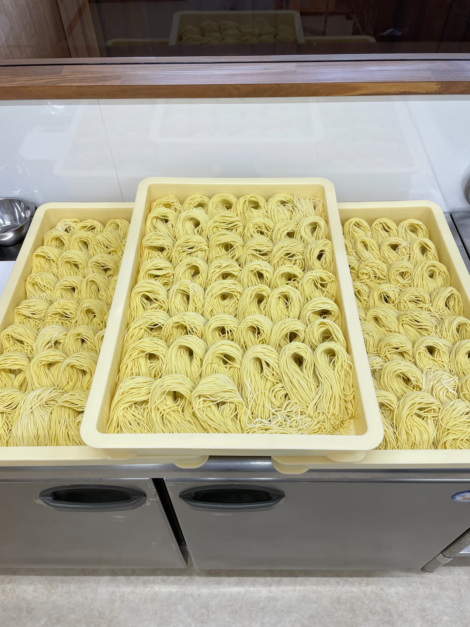 うた乃で作られた自家製の麺
